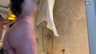 Stepson saw how his stepmother jerked off and then fucked her