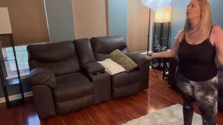 Big Natural Tits Stepmom Danni Jones and Stepson Motivate Each Other