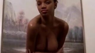 Hot Amateur Babe Strips For Us