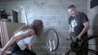 Anal Fuck in the Garage with Mavi Burburita a Squirting Spanish MILF