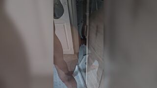 Inexperienceder neighbour trying out my new toy