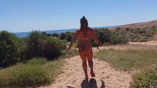 A good bitch fucked on the beach