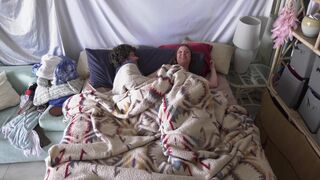 Stepson wakes up with stepmom in the bed and fucks the wrong hole