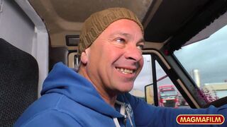 Amateur honey gets pumped in the van