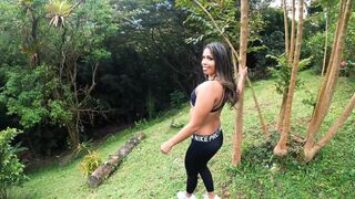 COMPLETE! (LUSH) Hot Milf Wanna Have Fun Walking With Her LUSH Inside And Have A BIGORGASM