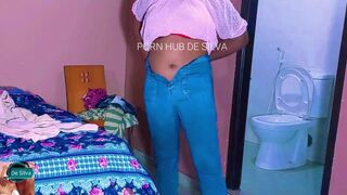 i call the big natural tits milf come my hotel room sex with me for $$$