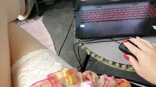 LOOK AT THAT SHAMELESS BIG TITS WET MOMMY