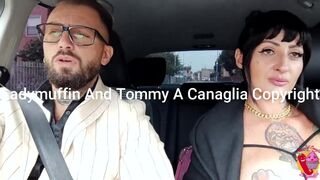They have sex in the car - 8 image
