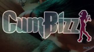 Stout paaskonijntje met dikke tieten zuigt dikke Zwarte lul en slikt zaad! - 14 image