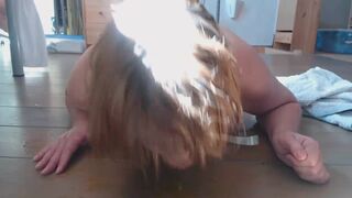 custom made (ectreme) pee video for my mistress ! get yours !