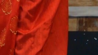 Indian Milf Nude sharee fingering - 3 image