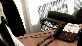 Cougar Mom with Great Desire to Fuck