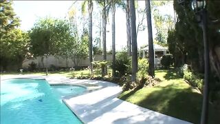 Little adventure on couch for blonde vixen