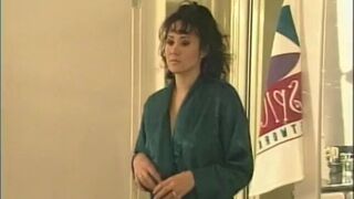 Stunning blonde whore gets her asshole fucked after great blowjob