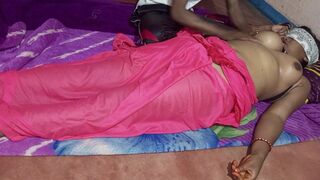 Body Massage Ke Baad  Malkin Ko Alag Lag Pose Me  Choda - Indian Landlady XXX Fuck