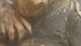 Extreme Rough Mud Sex Outdoor
