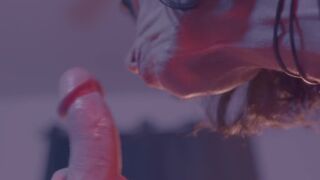 Hot MILF gives amazing head - 3 image