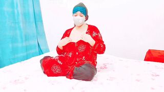 Big Tits Arab Chubby Show Boobs and Pussy