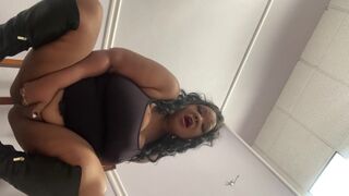 Got horny in the fitting room - 11 image