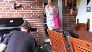 German mom fuck with the technician