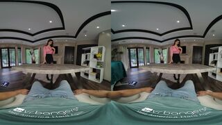 VR BANGERS Wet Mature Pussy To Try Out VR Porn