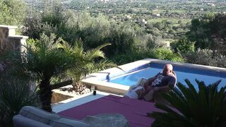 Wenn die geile oma ficken wil dann tut sie das!