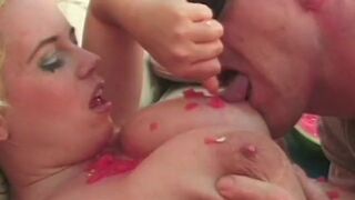 Kinky dude and blonde get fuck outdoors