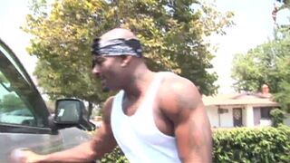 Totally Tabitha gives a blowjob and fucks Deep Threat