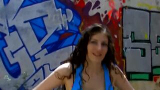 Surprising outdoor cumshot with Sabrina Deep & Max Cortes