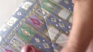 Red head old sucks cock to make him cum