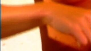 Zieh dich aus und mach mich heiss