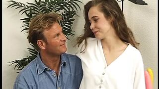 Heisse Schnecke zum Orgasmus gefingert - 1 image