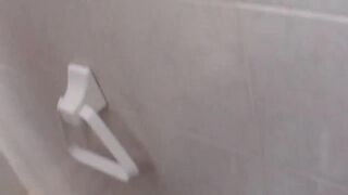 Wanting cock fucks MILF's pussy