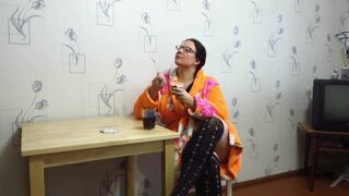 Fetish with food from chubby milf with big tits and morning masturbation shaved pussy for breakfast