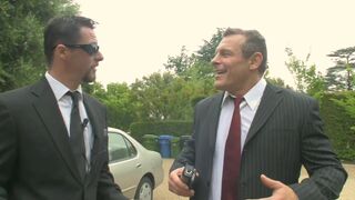 Brunette with a hot body gets nalied on the floor