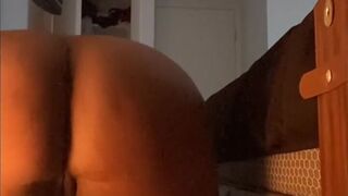 Big booty jaster ass claping and fingering