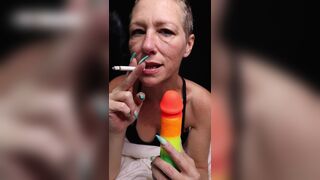Kiki Deez Smoking In A Blanket POV