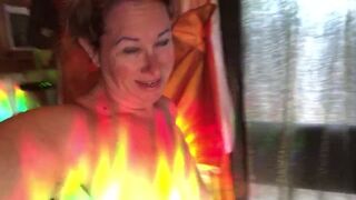 Feverish cougar pussy felt hotter than ever, sensual rainbow dance for you!