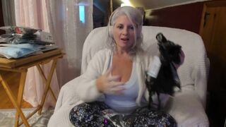 Curvy MILF Rosie: Painted Rose: Live Stream Cam Chat 9-10-21