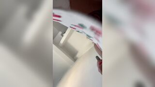 Mommy walk with anal plug-JessBince