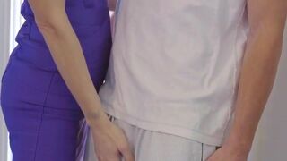 elsa jean & mom jessica jaymes ffm fuck horny doggystyle