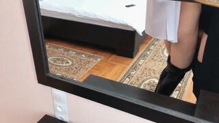 Collega di lavoro tettona scopata a pecorina in albergo - 4 image