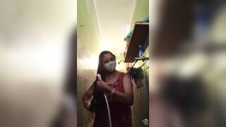 Desi arpita randi wife bathing