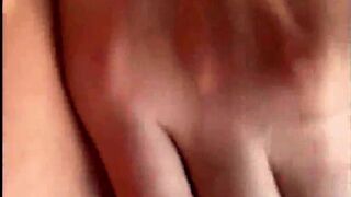 EKTE PAR ORGASME PA SAMME TID FRA ANAL , POV