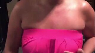 Mature with big tits wanted to suck my cock and fill her whole mouth with cum - 1 image