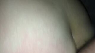 Damnnnn this MILF has a Phat Ass and knows how to use it