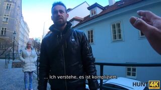 HUNT4K. Der Mensch Bewundert, Wie Vollbusige Schönheit Jäger Auf Titten Abspritzen Lässt