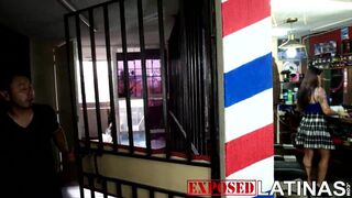 The sexy milf with big tits who attends the barber shop turned out to be a whore who fucks her clients porn in spanish - 1 image