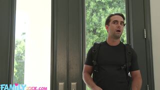 Stepmom Dee Loves A Hot Mess