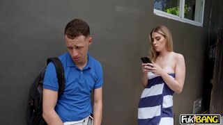 Graycee Baybee Takes Hot Shower